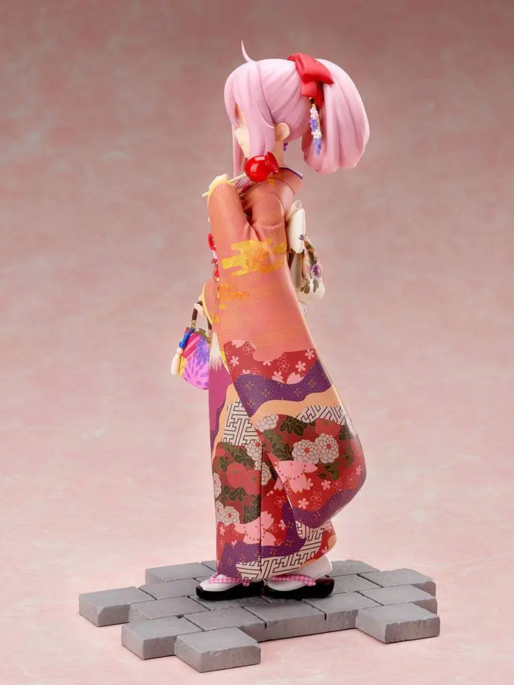 Laid-Back Camp PVC Statue 1/7 Nadeshiko Kagamihara Furisode Ver. 21 cm Produktfoto