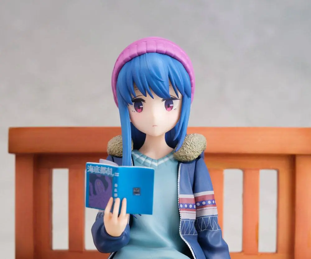 Laid-Back Camp PVC Statue 1/7 Rin Shima Footbath Ver. 17 cm Produktfoto