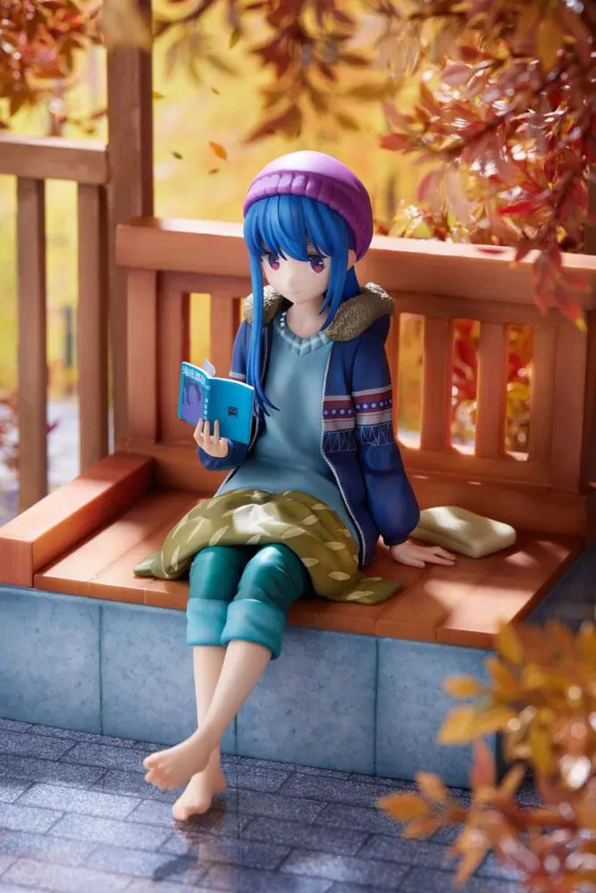 Laid-Back Camp PVC Statue 1/7 Rin Shima Footbath Ver. 17 cm Produktfoto