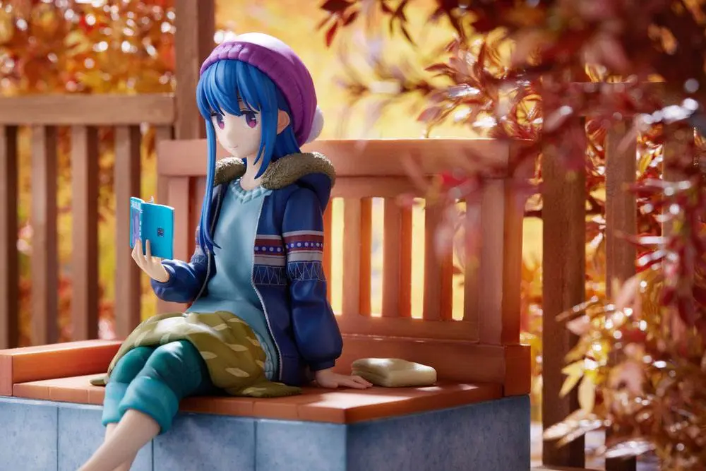 Laid-Back Camp PVC Statue 1/7 Rin Shima Footbath Ver. 17 cm Produktfoto