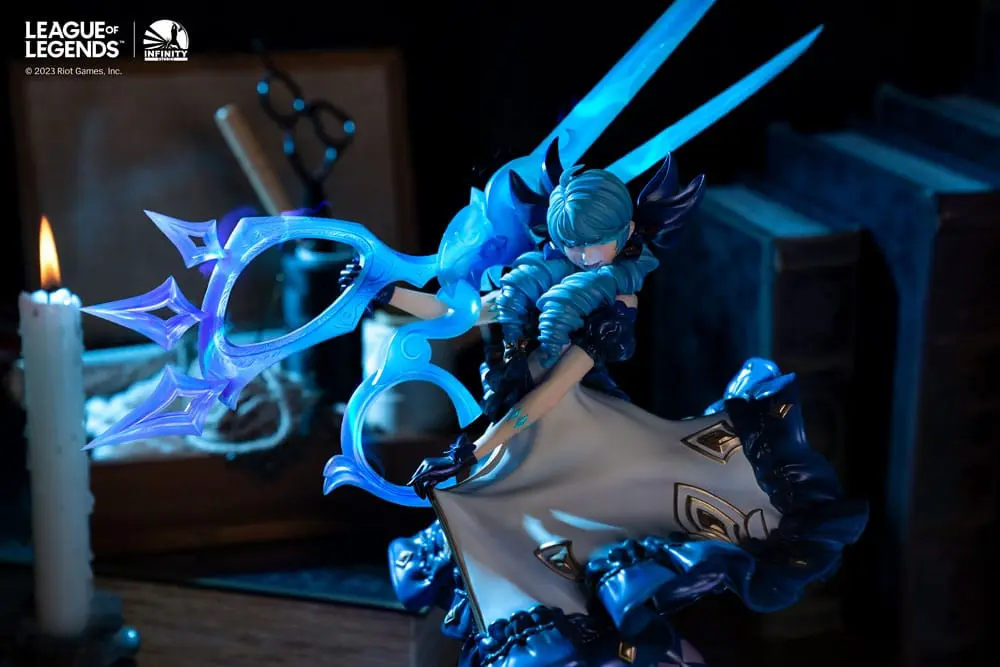 League of Legends Statue 1/6 The Hallowed Seamstress - Gwen 39 cm Produktfoto