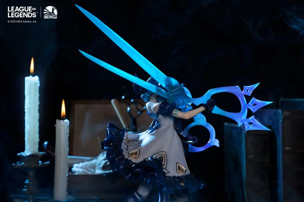 League of Legends Statue 1/6 The Hallowed Seamstress - Gwen 39 cm Produktfoto