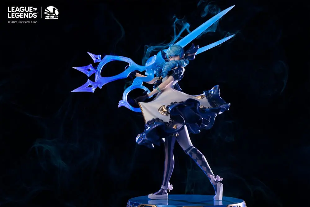 League of Legends Statue 1/6 The Hallowed Seamstress - Gwen 39 cm Produktfoto