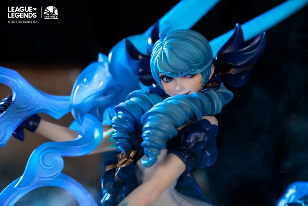 League of Legends Statue 1/6 The Hallowed Seamstress - Gwen 39 cm Produktfoto