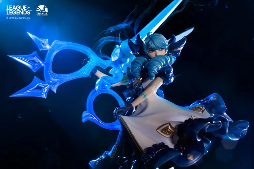 League of Legends Statue 1/6 The Hallowed Seamstress - Gwen 39 cm Produktfoto