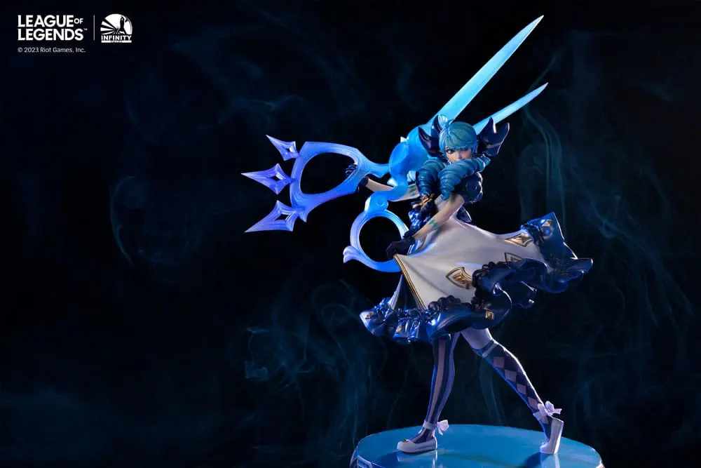 League of Legends Statue 1/6 The Hallowed Seamstress - Gwen 39 cm Produktfoto