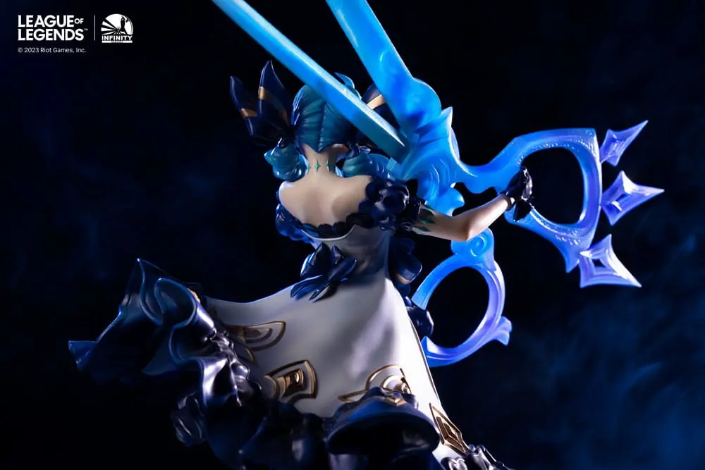 League of Legends Statue 1/6 The Hallowed Seamstress - Gwen 39 cm Produktfoto