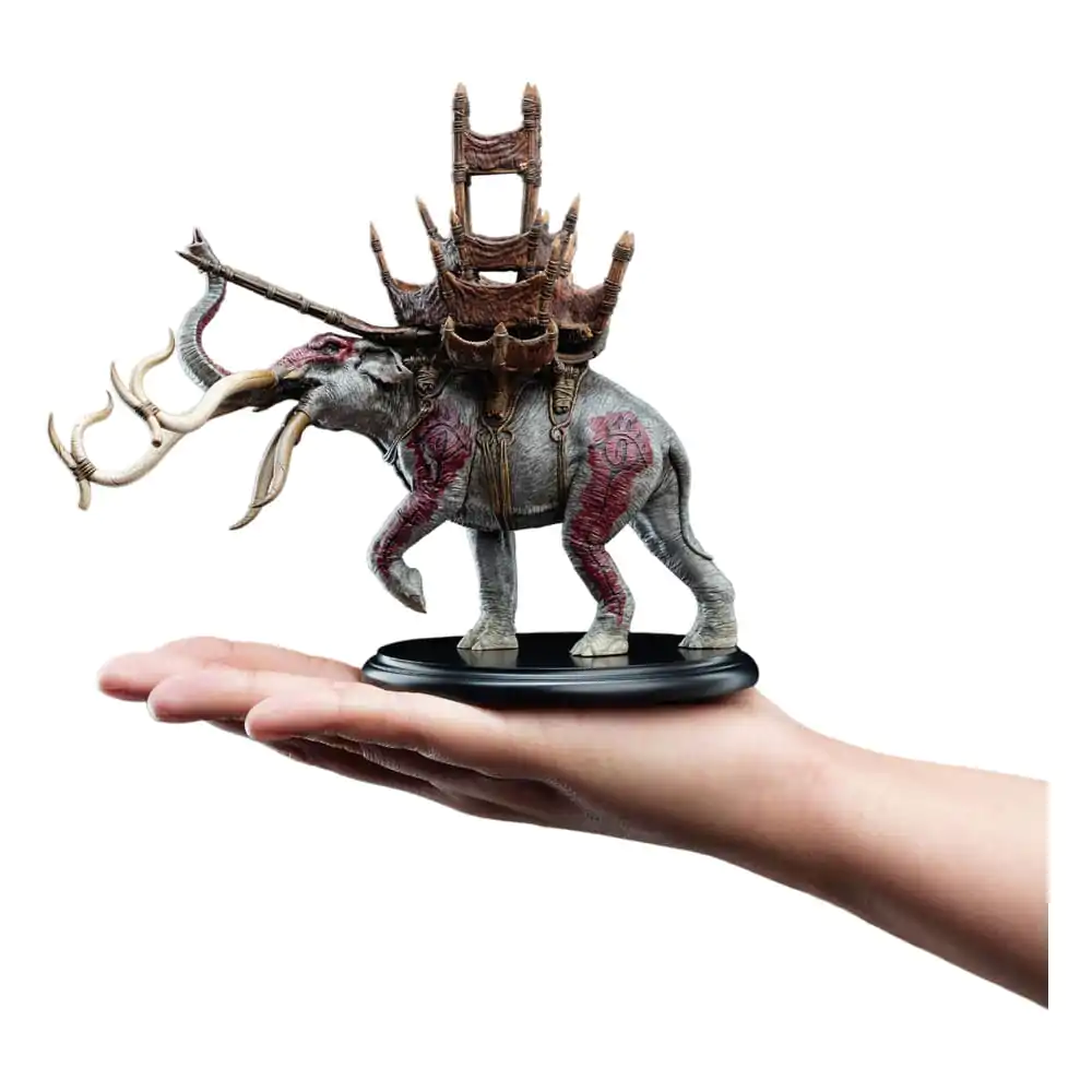 Lord of the Rings Mini Statue Mumak im Kampf 17 cm Produktfoto