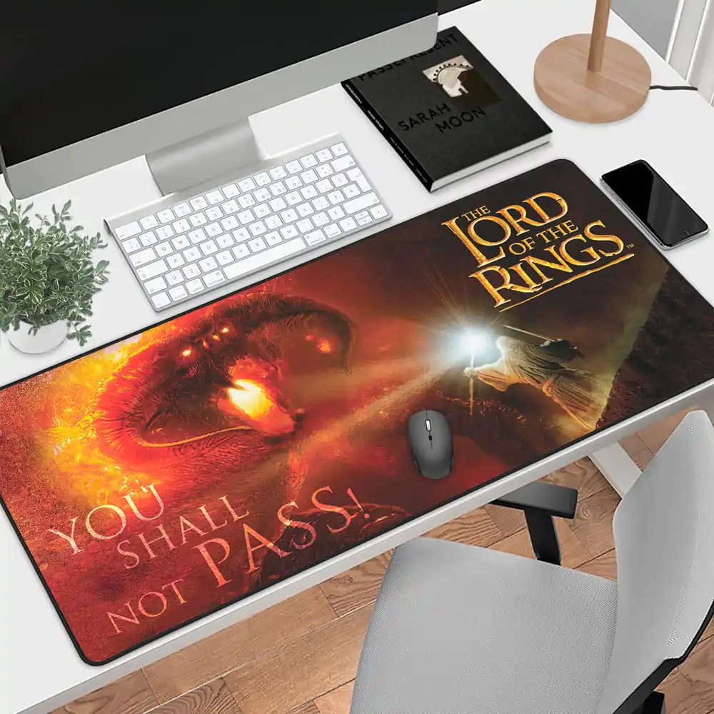 Lord of the Rings Stars XXL Schreibtischmatte Version 2 Produktfoto