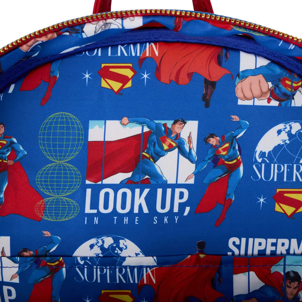 Loungefly DC Comics Superman Rucksack 43cm Produktfoto