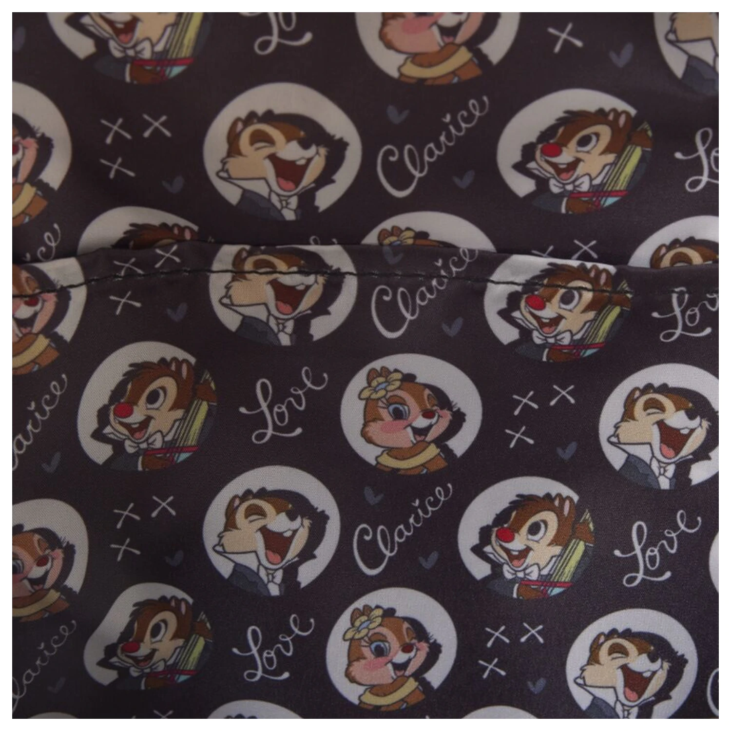 Loungefly Disney Chip and Dale Two Chips & a Miss Rucksack 26 cm Produktfoto