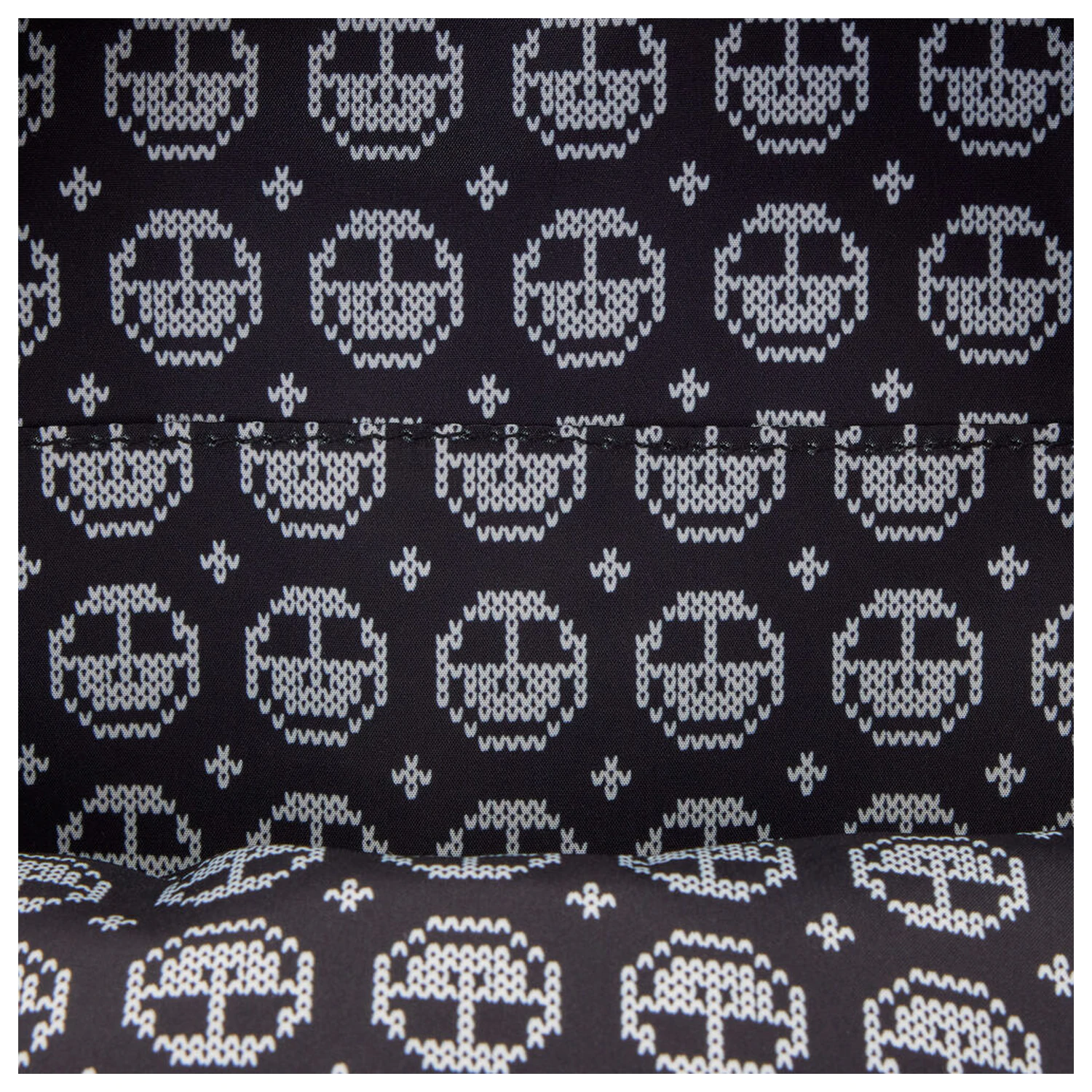 Loungefly Disney Nightmare Before Christmas Jack Skellington Rucksack Produktfoto