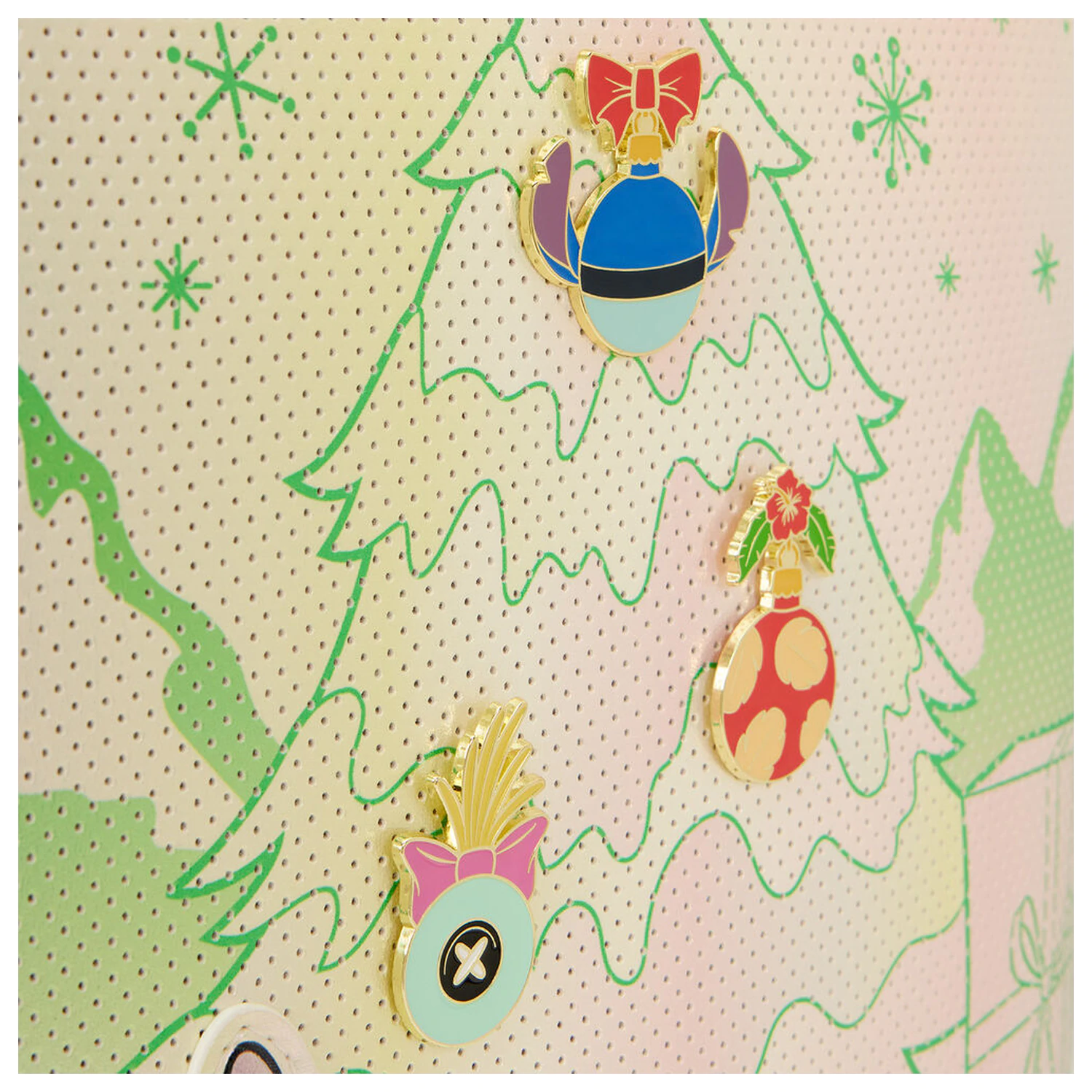 Loungefly Disney Stitch Feiertags Tasche Produktfoto