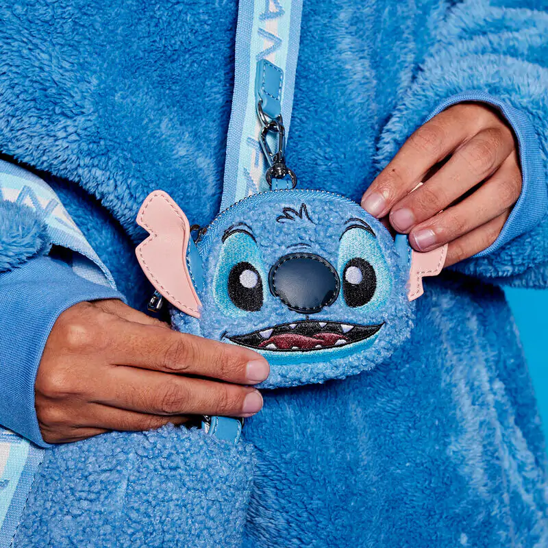 Loungefly Disney Stitch Plüsch Tragetasche und Geldbörse termékfotó