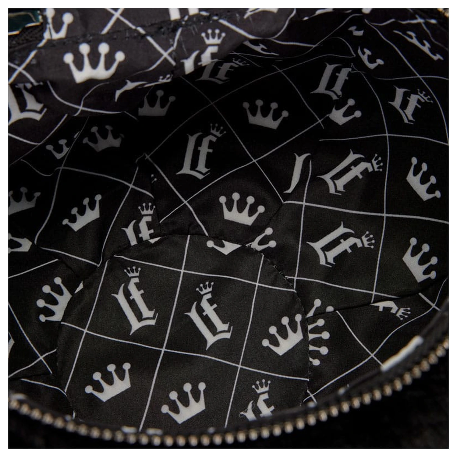 Loungefly Umhängetasche Figural Bat Produktfoto