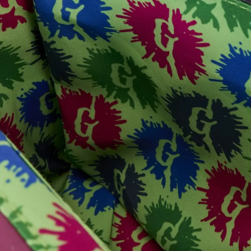 Loungefly Goosebumps One Day at Horrorland Book Umhängetasche Produktfoto