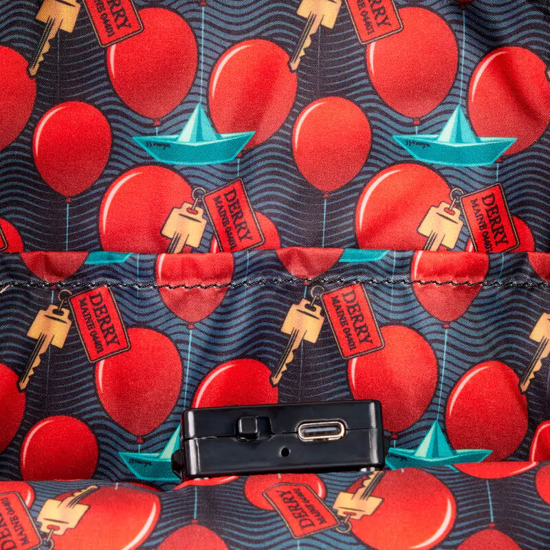 Loungefly IT Pennywise Rucksack 26cm Produktfoto