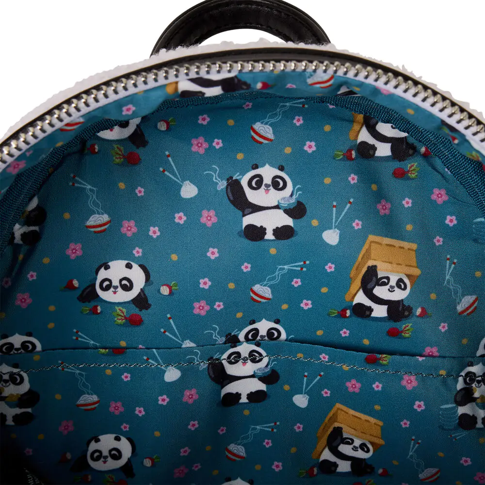 Loungefly Kung Fu Panda Plüsch Rucksack 26cm Produktfoto