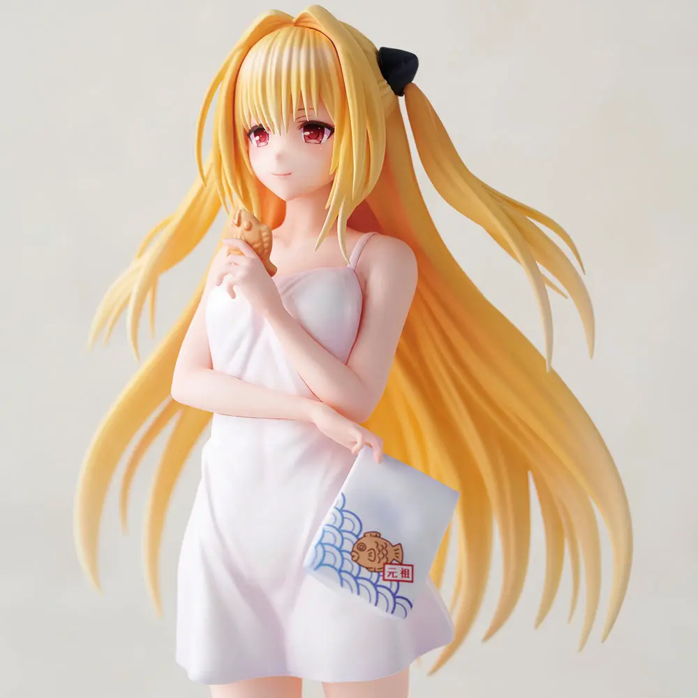 Love Trouble PVC 1/6 Statue Golden Darkness (Yami) 26 cm Produktfoto