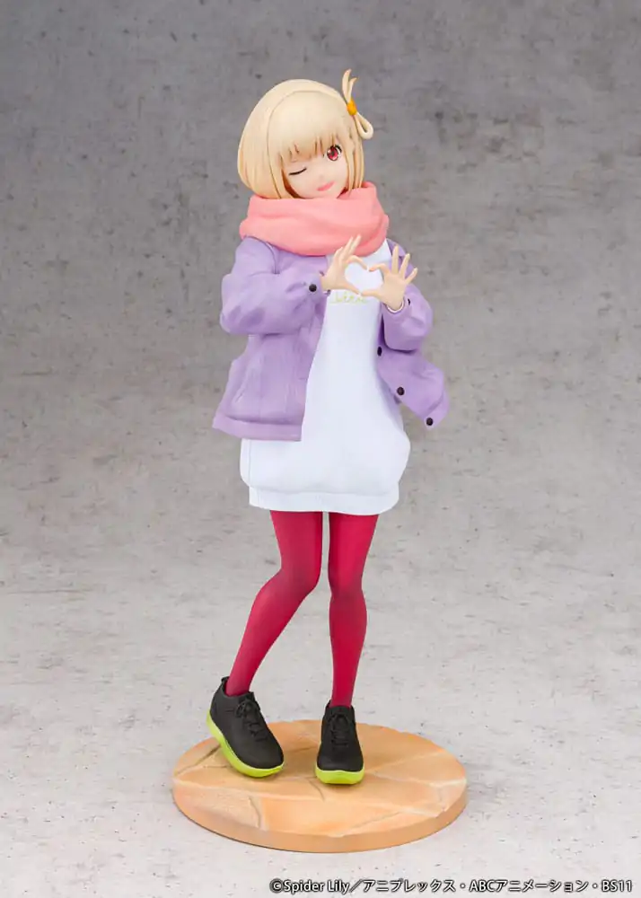 Lycoris Recoil PVC Statue 1/7 Chisato Nishikigi Winter Ver. 23 cm Produktfoto