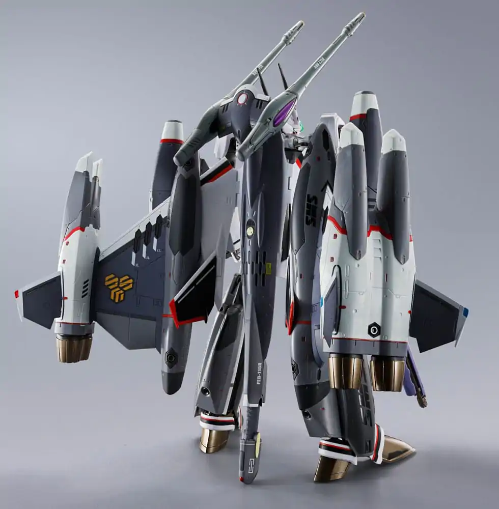 Macross Frontier DX Chogokin Actionfigur Tornado Messiah Valkyrie Alto Saotome Use Revival Ver. 25 cm termékfotó