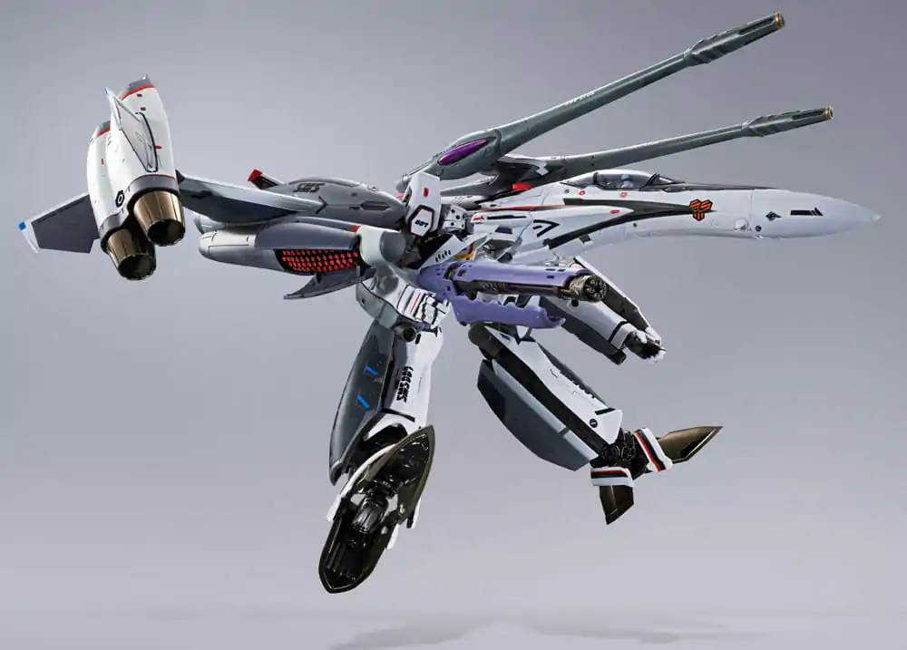 Macross Frontier DX Chogokin Actionfigur Tornado Messiah Valkyrie Alto Saotome Use Revival Ver. 25 cm termékfotó