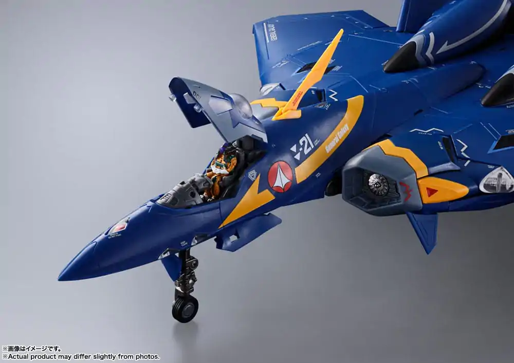 Macross Plus DX Chogokin Actionfigur YF-21 (Guld Goa Bowman Use) 28 cm termékfotó