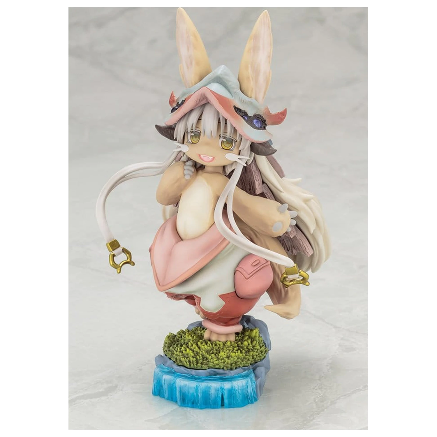 Made in Abyss: Awakening Mystery PVC Figur Nanachi 14 cm Produktfoto