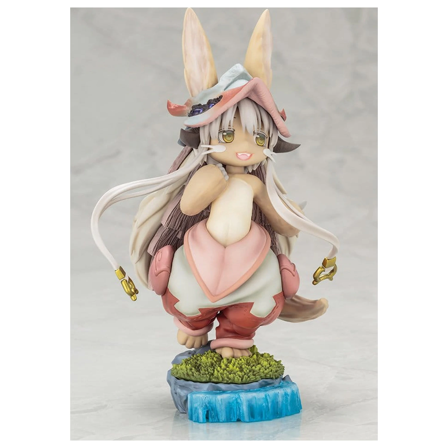 Made in Abyss: Awakening Mystery PVC Figur Nanachi 14 cm Produktfoto