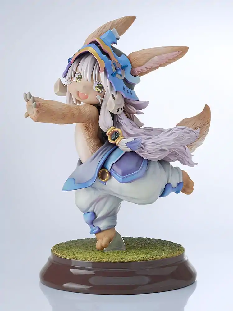 Made in Abyss: The Golden City of the Scorching Sun PVC-Statue 1/8 Nanachi: New Outfit Ver. 19 cm Produktfoto