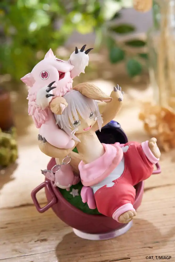 Made in Abyss: The Golden City of the Scorching Sun AMP+ PVC Statue Nanachi My Treasure Reissue 16 cm Produktfoto