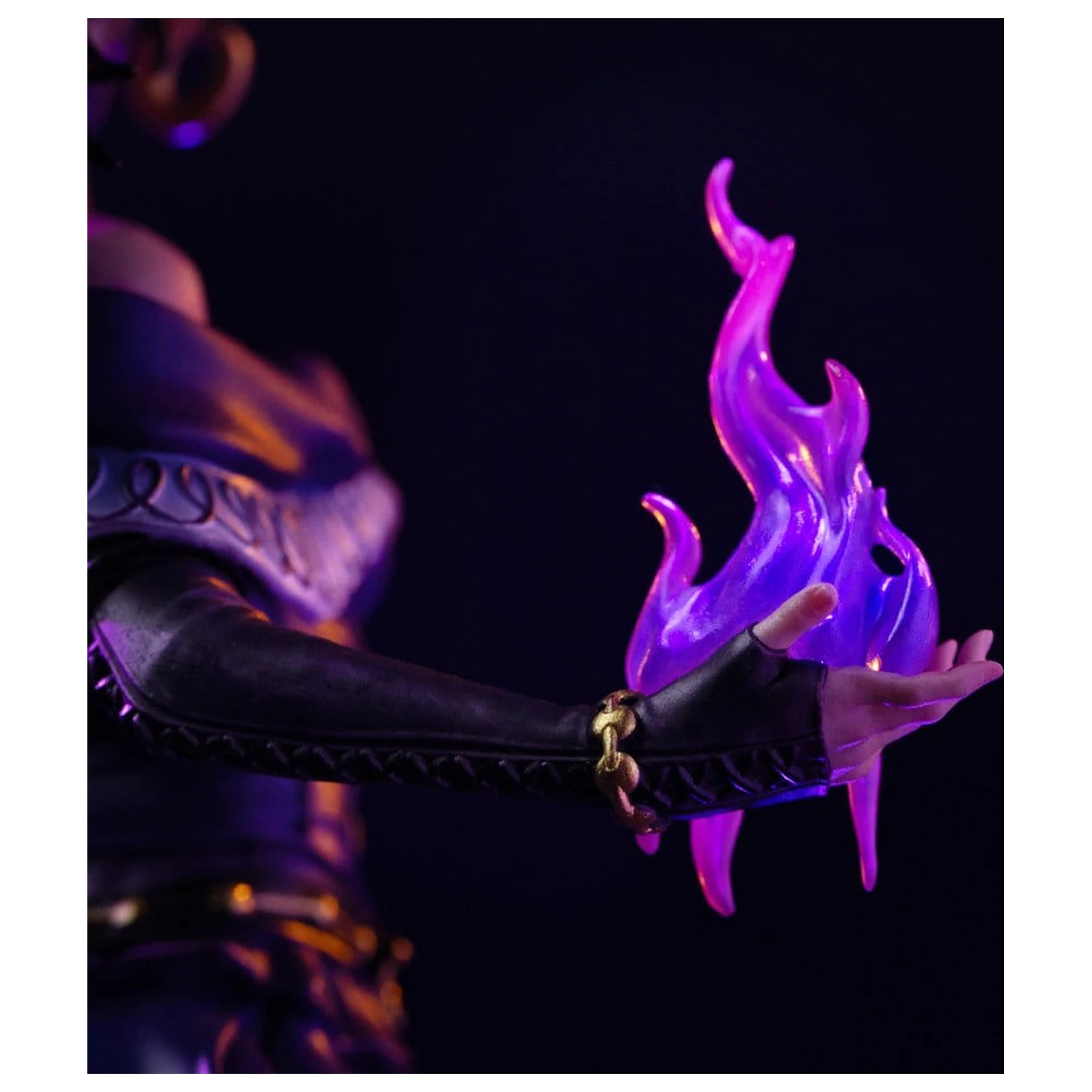 Magic: The Gathering Deluxe Kunst Maßstab Statue 1/10 Liliana Vess 31 cm Produktfoto