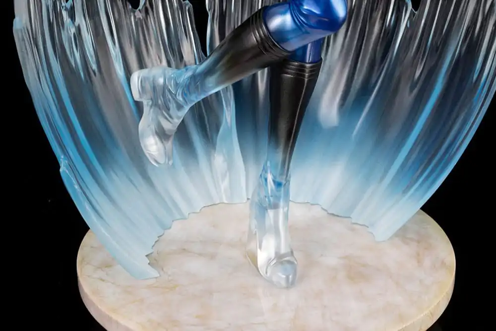 Marvel Bishoujo PVC Statue 1/7 Invisible Woman Ultimate 31 cm termékfotó