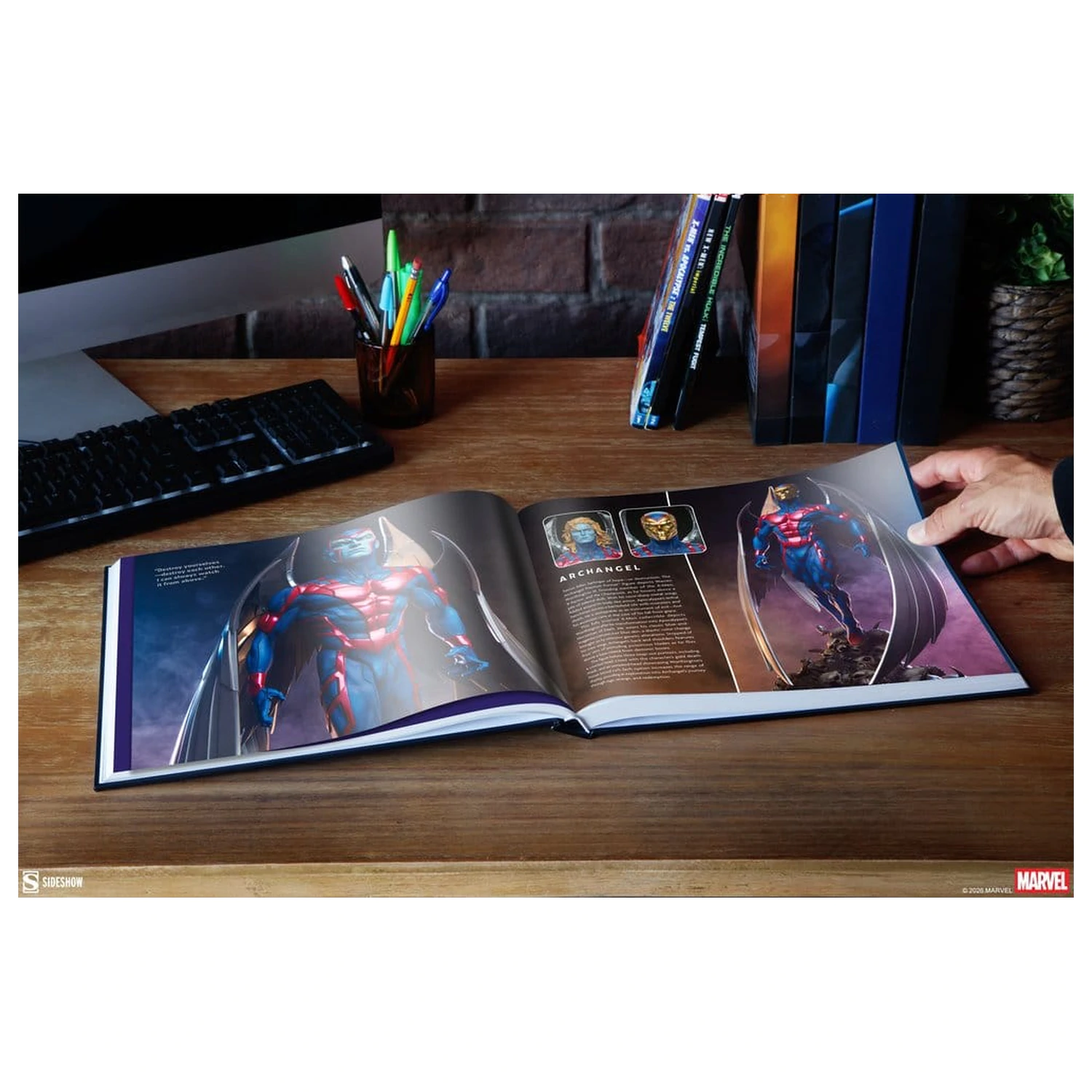 Marvel Book Collecting the Universe: The Art of Sideshow (Hardcover-Buch) Produktfoto