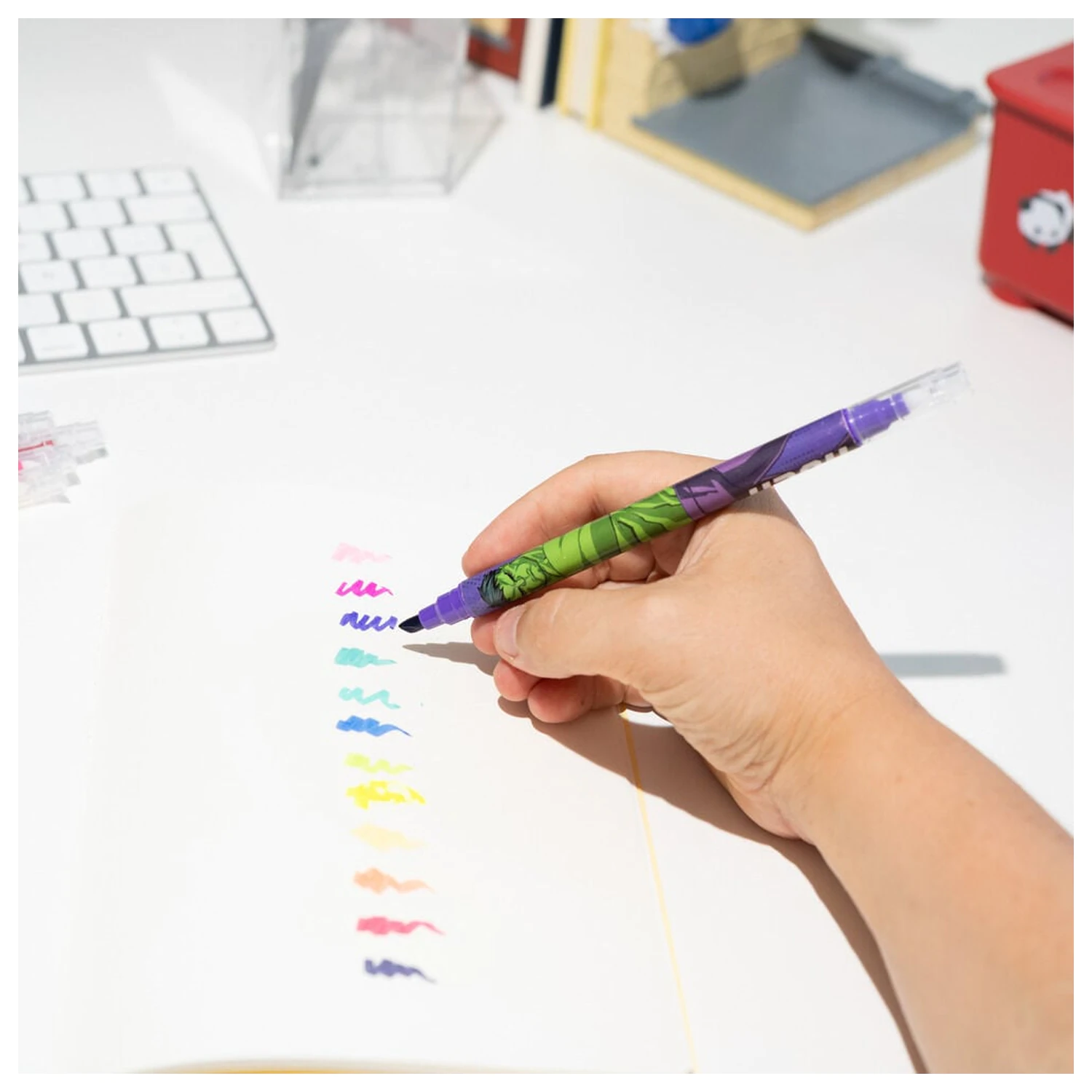 Marvel Avengers 12 löschbare Marker Pack Produktfoto