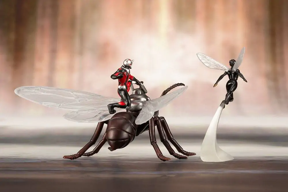 Marvel Comics Avengers Series ARTFX+ PVC Statue 1/10 Astonishing Ant-Man &amp; Wasp 19 cm Produktfoto