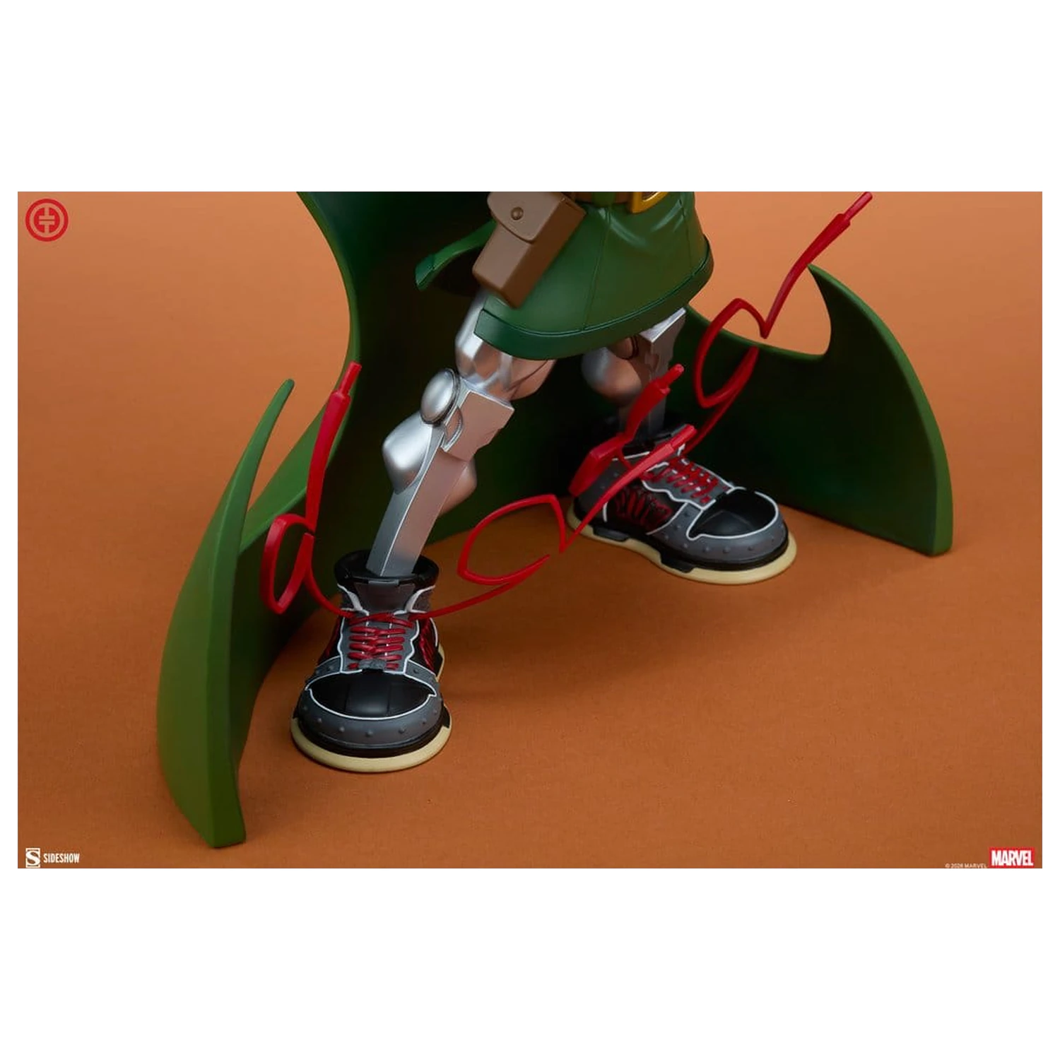 Marvel Designer Sammler-Statue Dr. Doom 25 cm Produktfoto