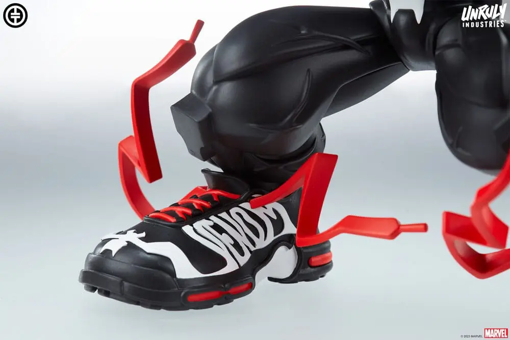 Marvel Designer Series Vinyl Statue Venom by Tracy Tubera 23 cm Produktfoto