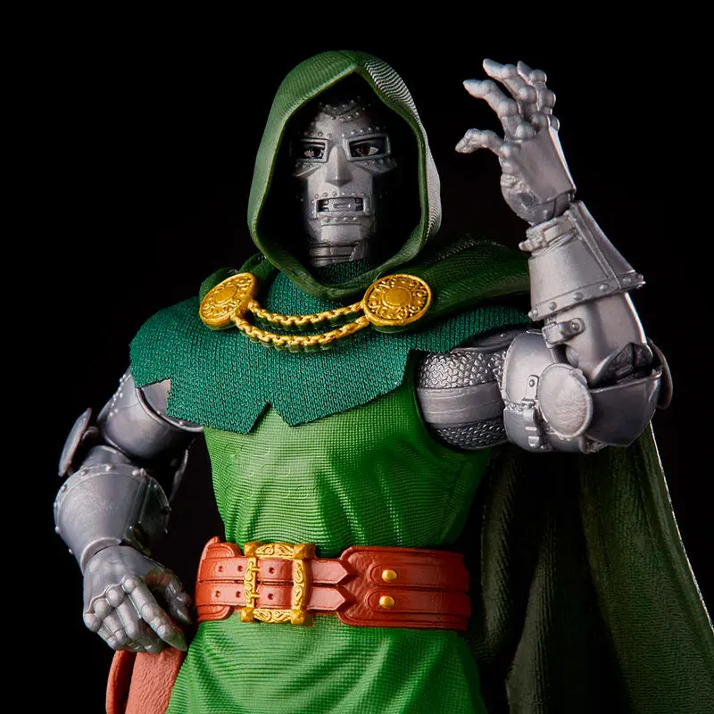 Marvel Fantastic Four Dr. Doom Figur 15 cm Produktfoto
