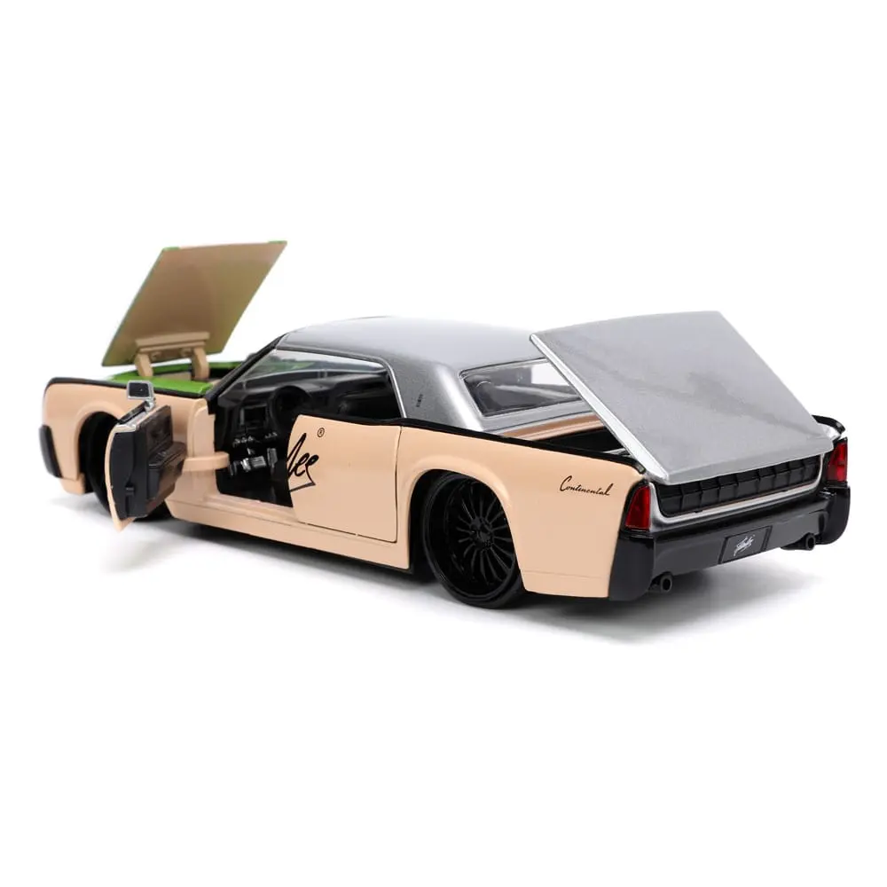 Marvel Hollywood Rides Diecast Modell 1/24 1963 Lincoln Continental mit Stan Lee Figur Produktfoto
