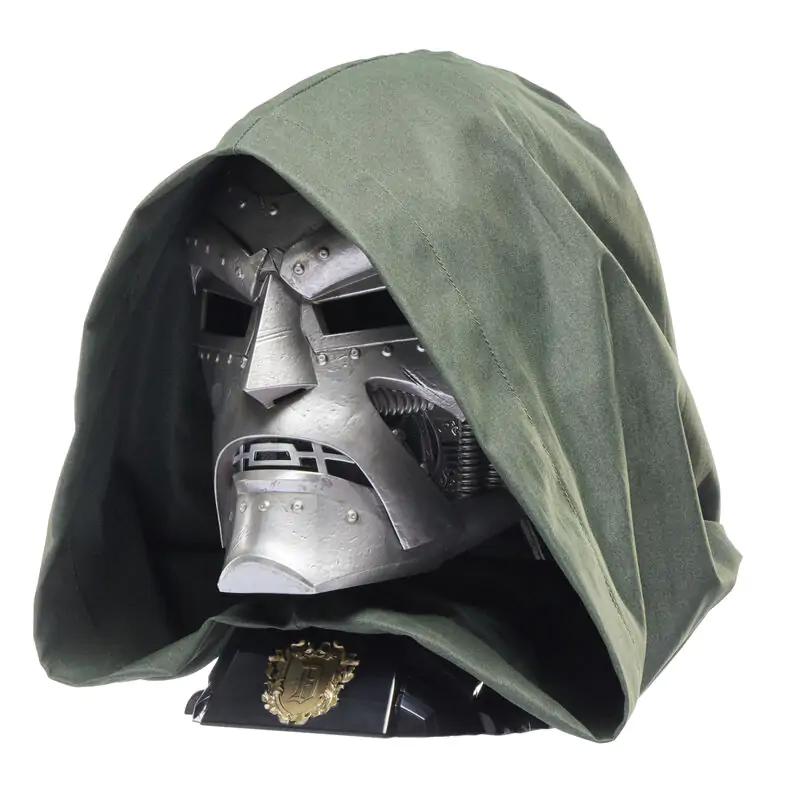 Marvel Legends Doctor Doom Premium Rollenspiel Helm Produktfoto