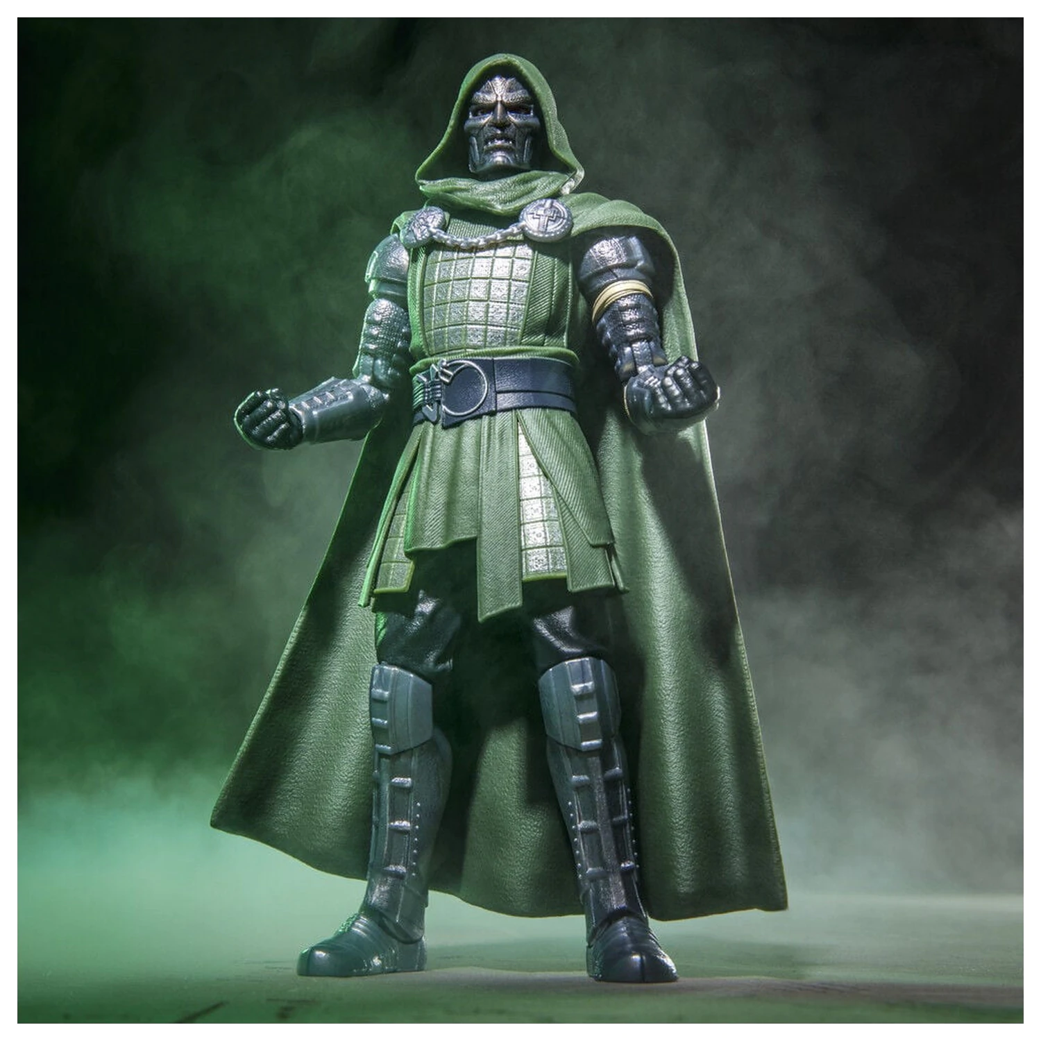 Marvel Legends Series Avengers Doomsday Doctor Doom Figur 15cm Produktfoto