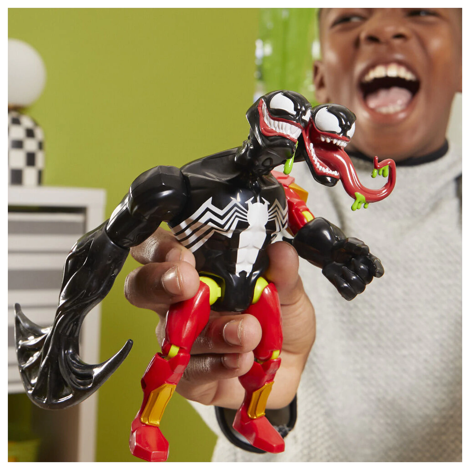 Marvel Mix Mashers Venom Deluxe Figur 12cm Produktfoto