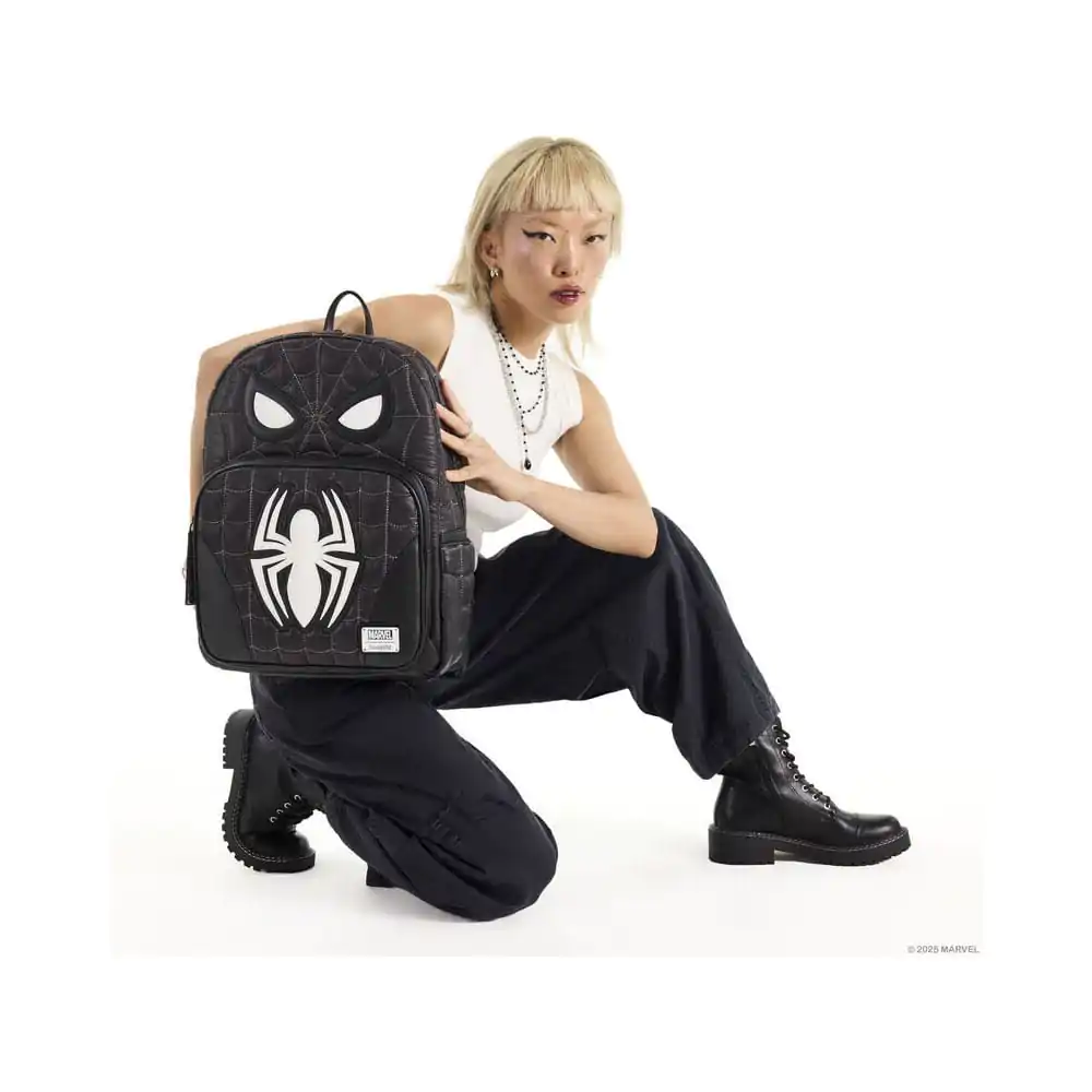 Marvel by Loungefly Rucksack in voller Größe Spider-Man Produktfoto