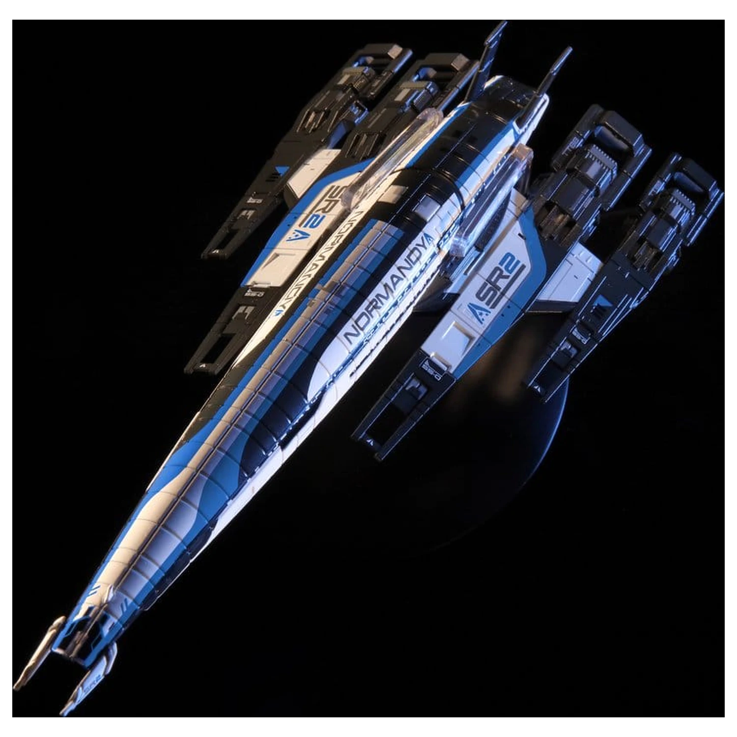 Mass Effect Die-Cast Normandy SR-2 Figur 22 cm Produktfoto