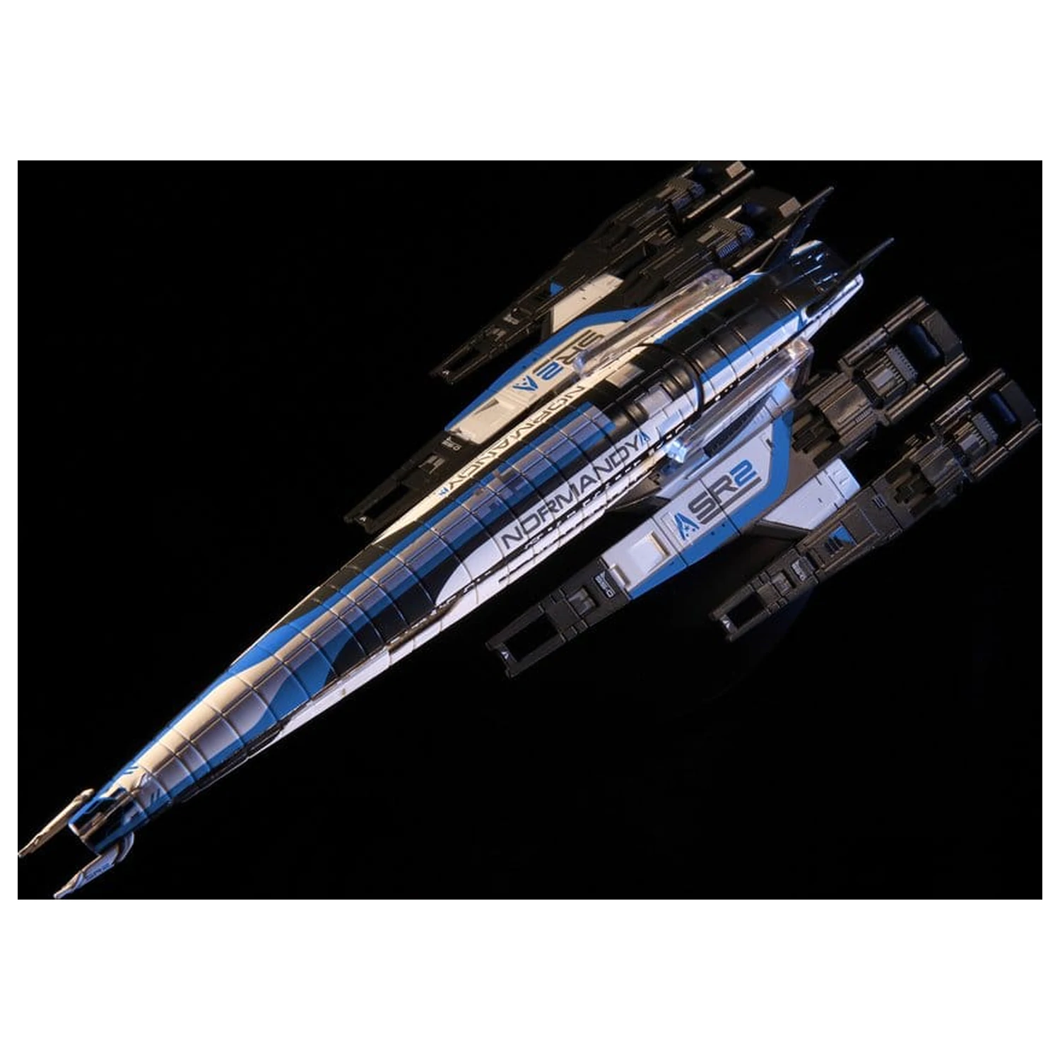 Mass Effect Die-Cast Normandy SR-2 Figur 22 cm Produktfoto