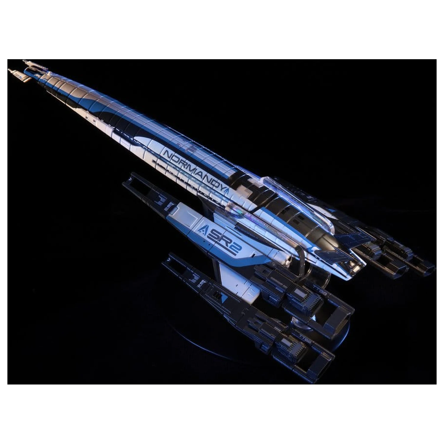 Mass Effect Die-Cast Normandy SR-2 Figur 22 cm Produktfoto