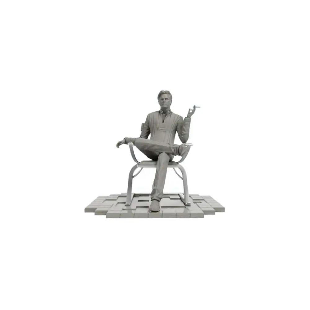Mass Effect PVC Statue prototype Illusive Man 20 cm Produktfoto