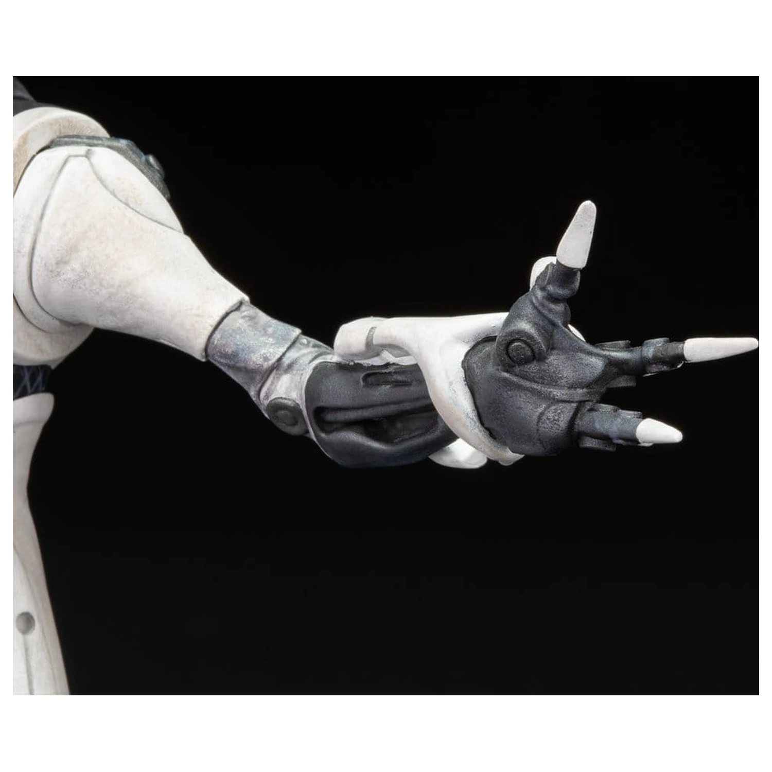 Mass Effect PVC Figur Mordin Solus 23 cm Produktfoto