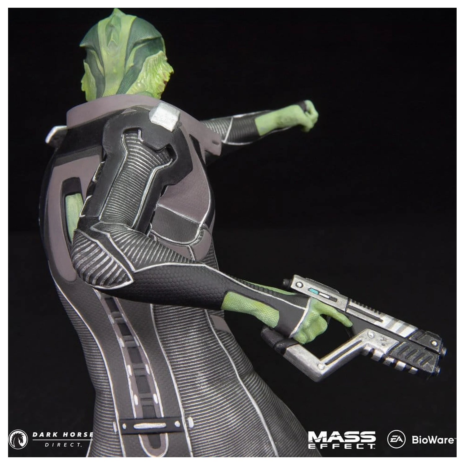 Mass Effect PVC Figur Thane Krios 22 cm Produktfoto